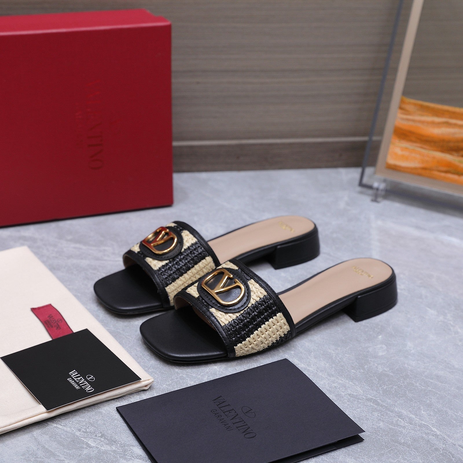 Valentino 2026 Garavani VLogo Signature 15mm Slipper Woven Leather 864505