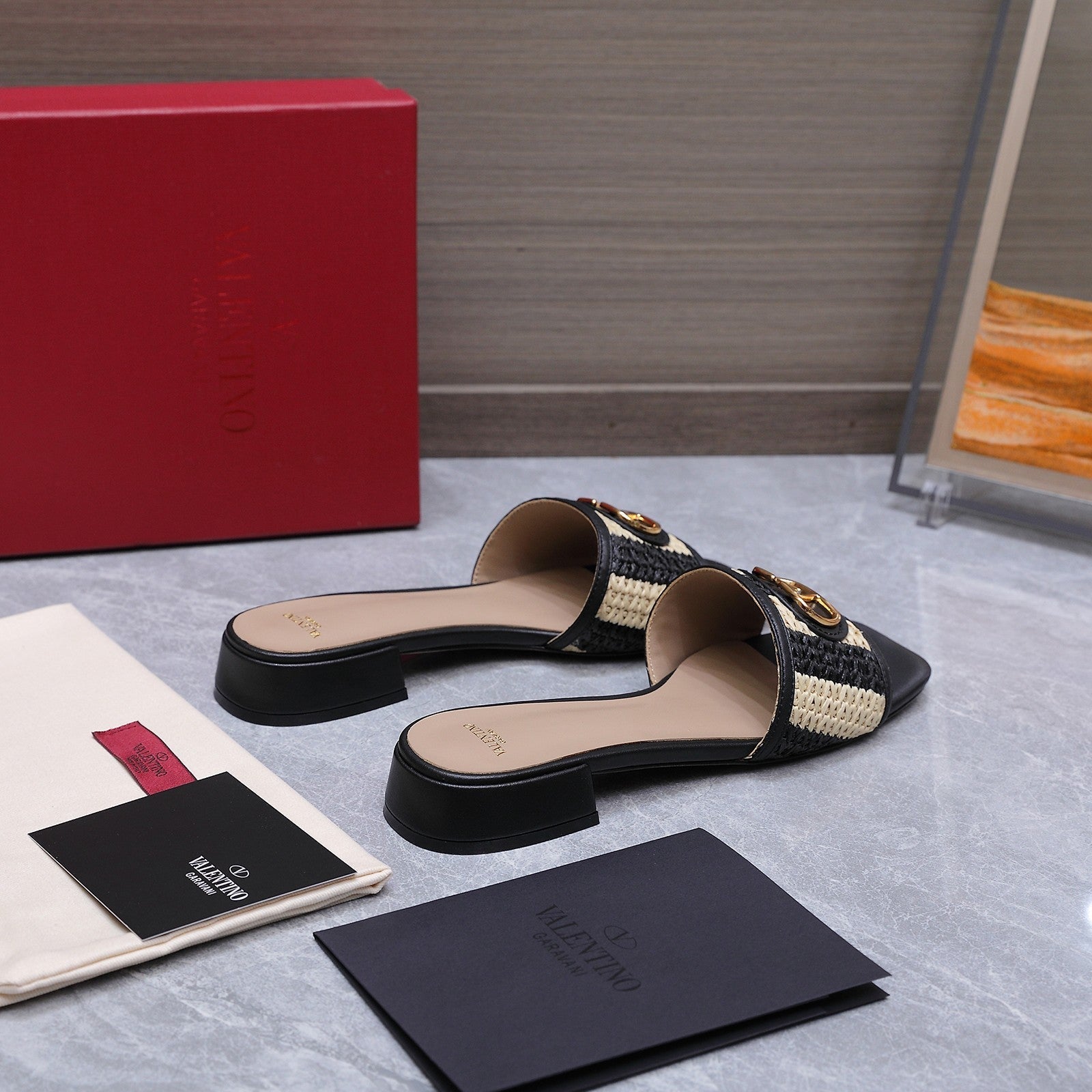 Valentino 2026 Garavani VLogo Signature 15mm Slipper Woven Leather 864505