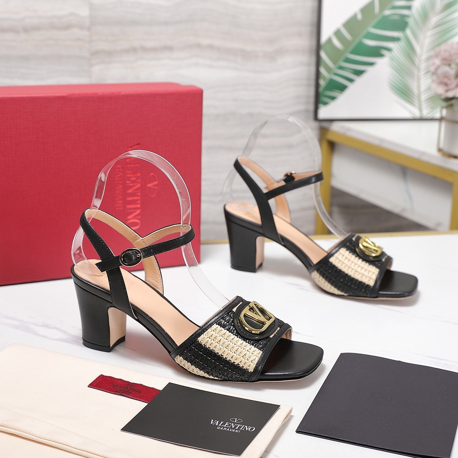 Valentino 2026 Garavani VLogo Signature 75mm Sandal Woven Leather 864541
