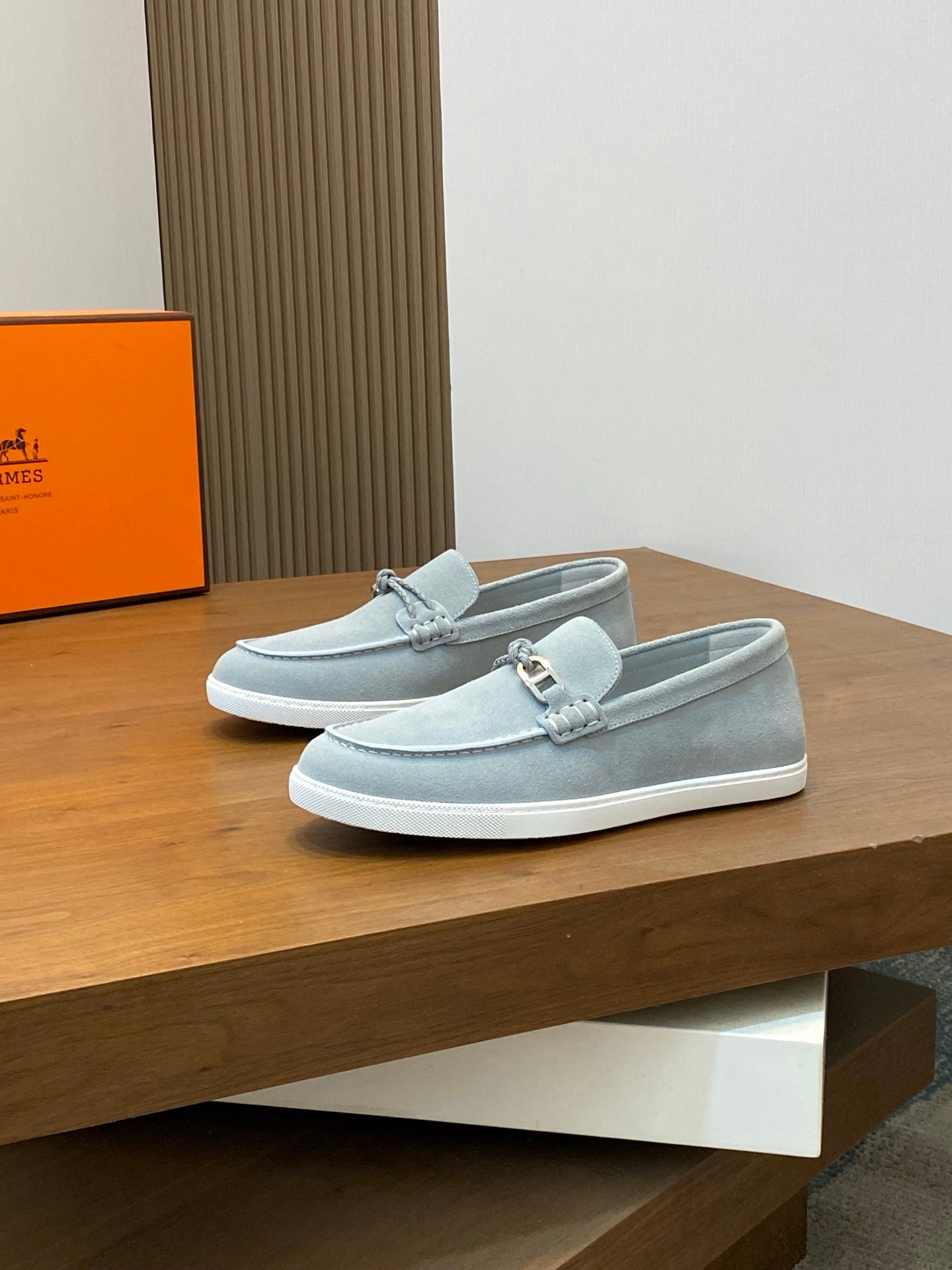 HM Men's 25 Loafer Light Grey Suede 636733
