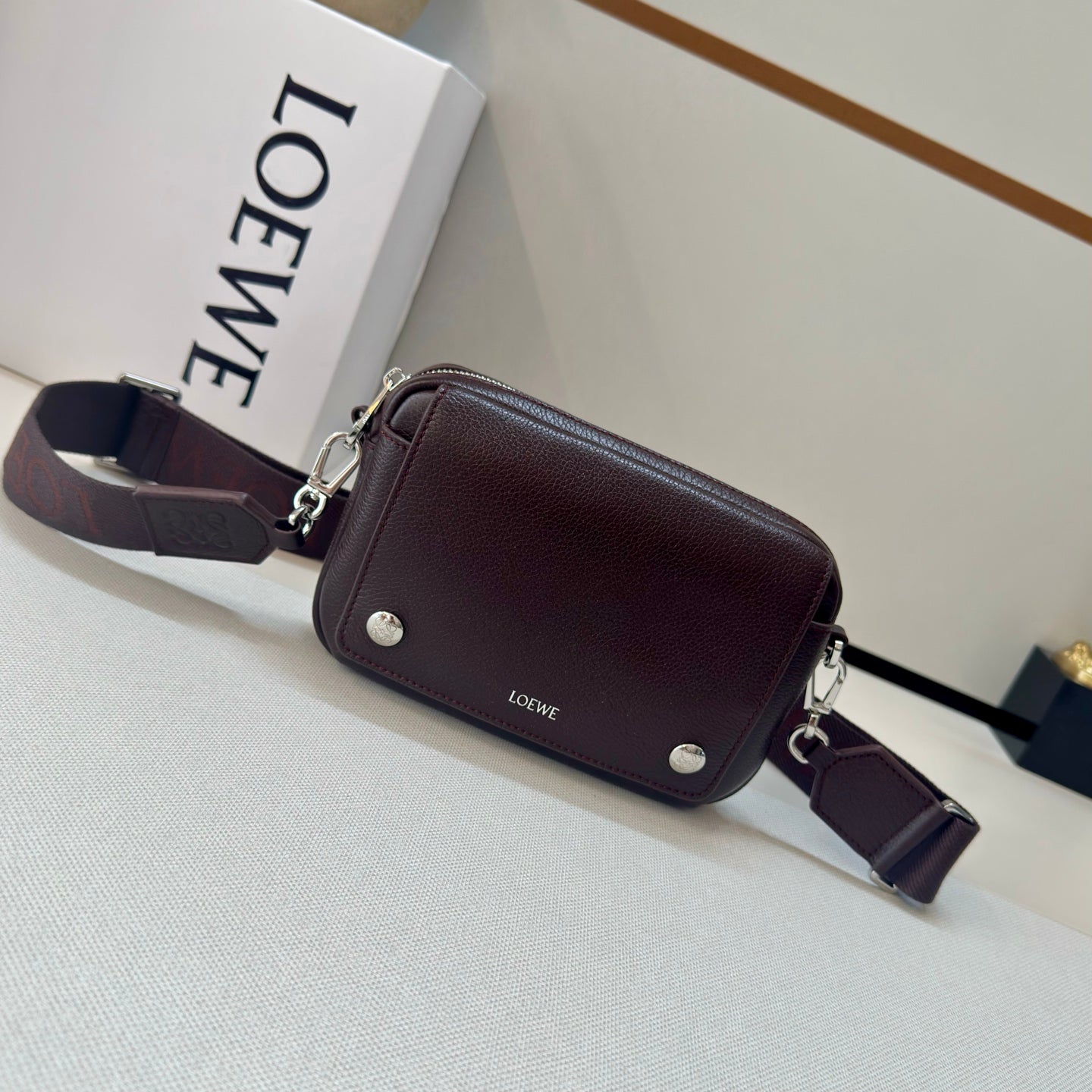 Loewe 2025 Small Pebble Messenger Bag Cinnabar Red Grained Calfskin 274595