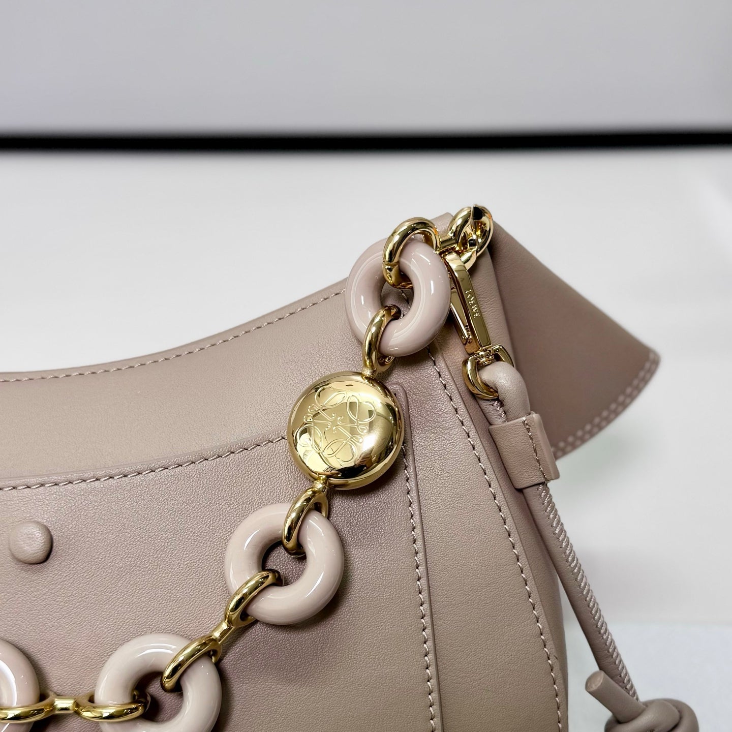Loewe Ola Medium Bag Nude Beige Calfskin 274679