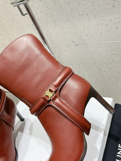 VERNEUIL ANKLE BOOT WITH TRIOMPHE IN RED BROWN CALFSKIN