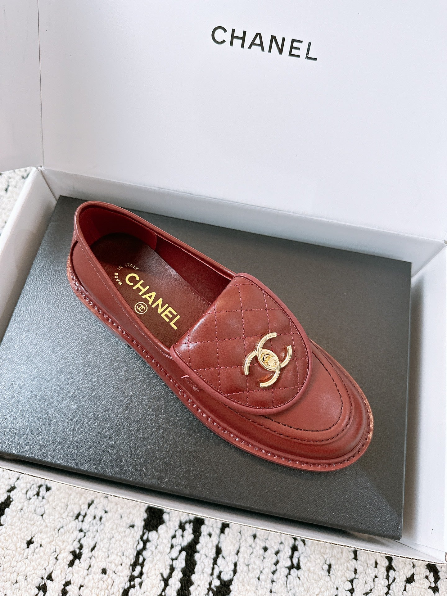 Chanel 2025 Moccasins Loafer Dark Burgundy Leather 144653