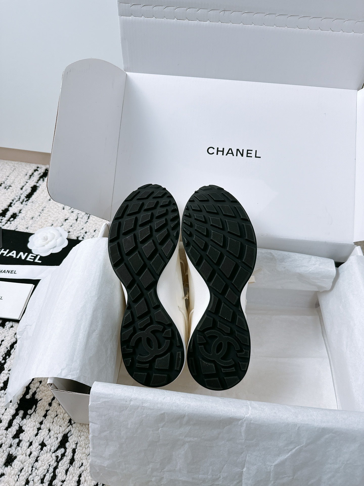 CC Sneaker 35mm In White Soft Cowhide 144691