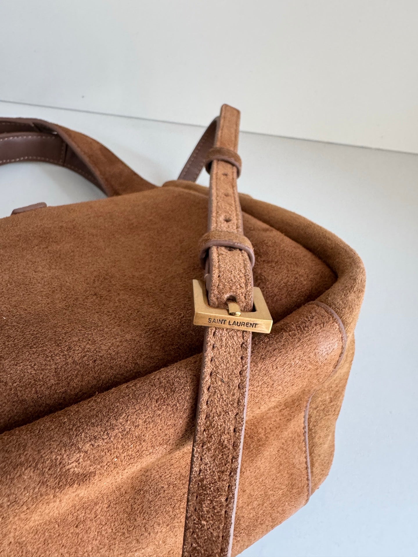 YSL 2026 Saint Laurent Le 5 à 7 Baby Bea 18cm Suede And Leather