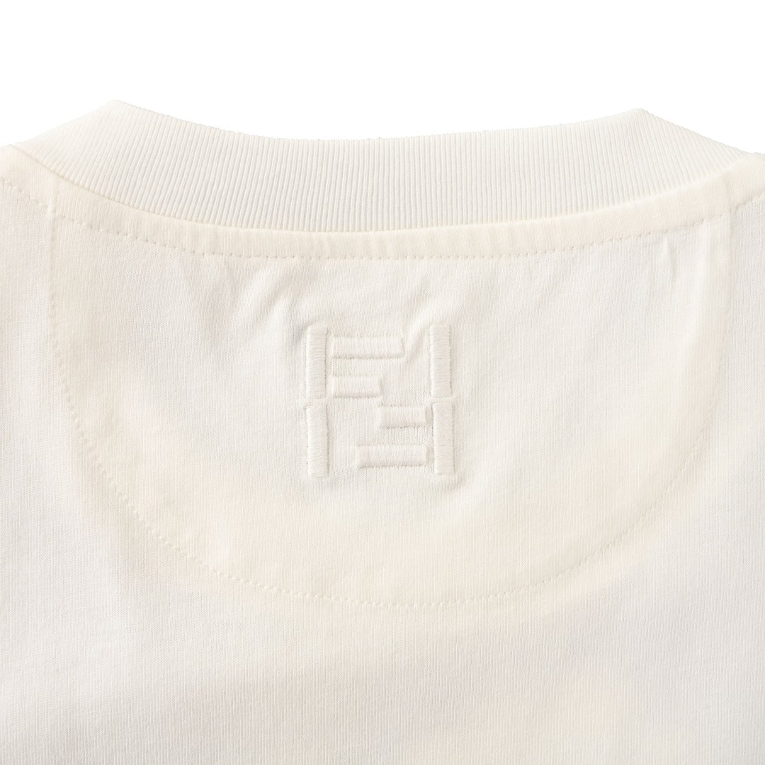 Fendi 2026 Men's  Floral Embroidered T-Shirt Cream Pure Cotton 827722