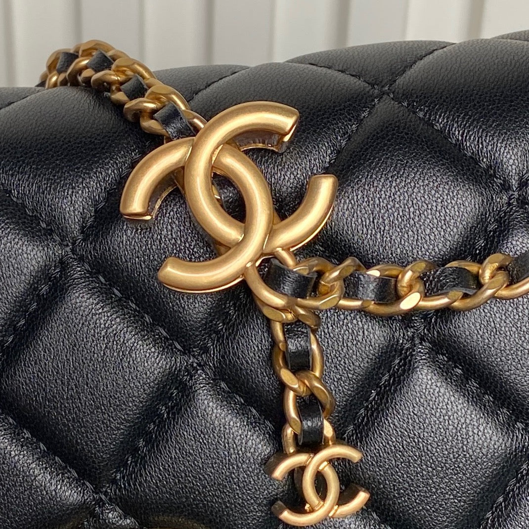Chanel 2025 Bag Black Gold 19cm Lambskin 269234