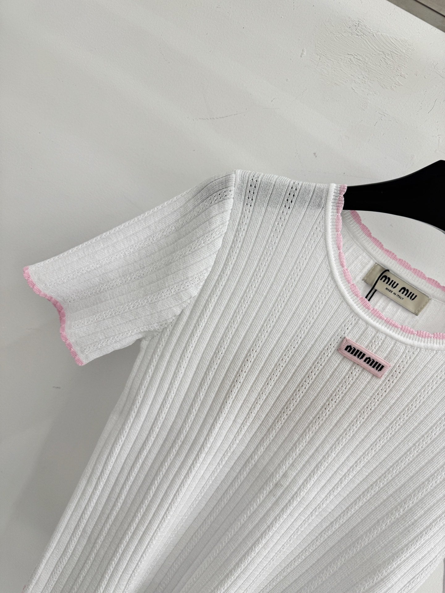 Miumiu 2026 Pink-trimmed Knit Short-sleeved Top Tencel Nylon 179459