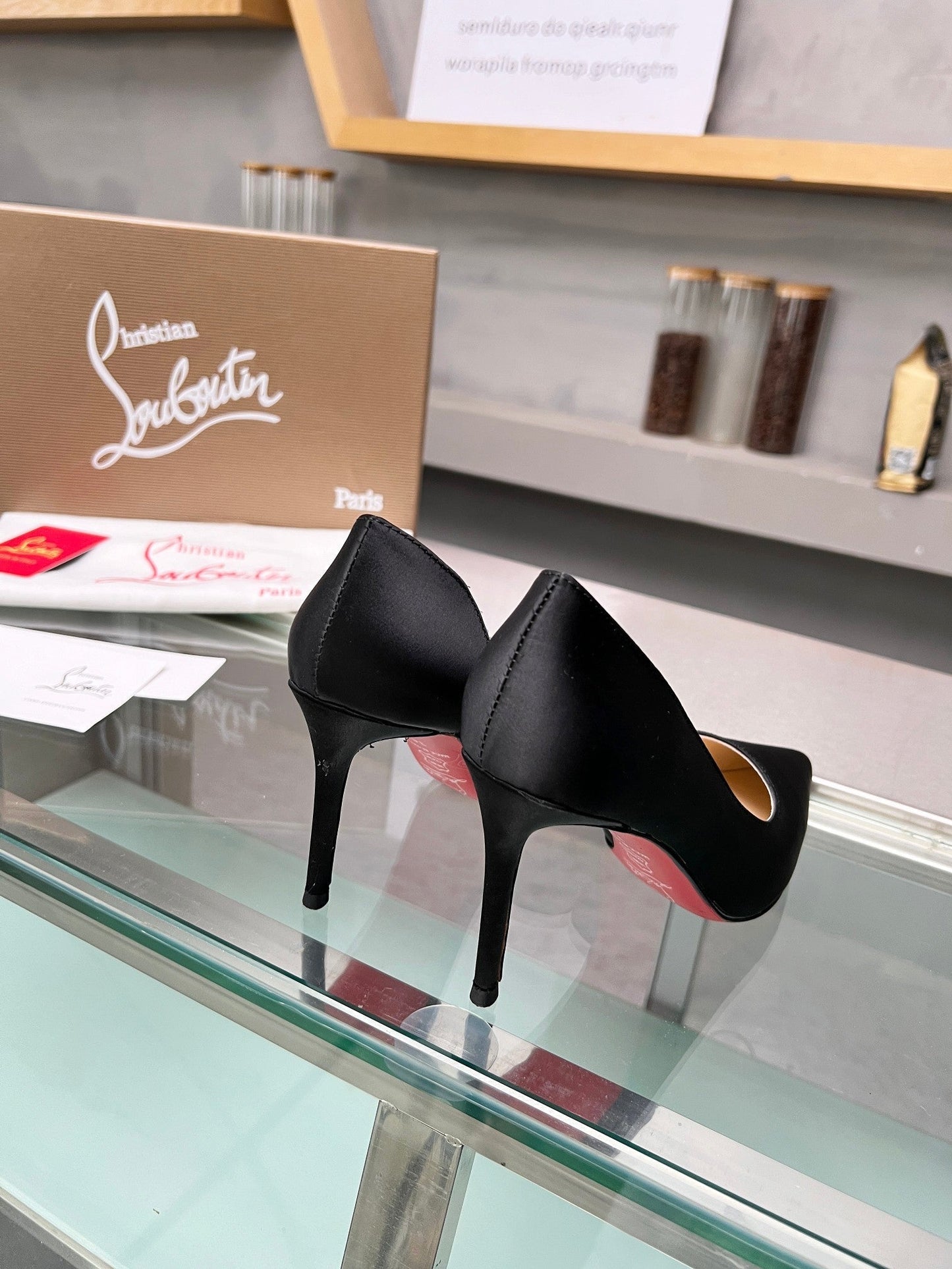 Cl Iriza 85mm Pumps Crepe Satin Black