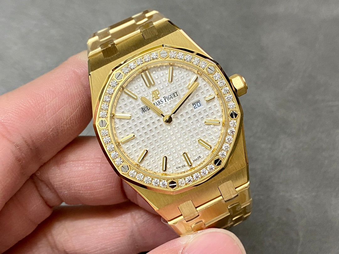 Audemars Piguet Royal Oak Lady 33mm Gold Case White Dial Diamond Bezel