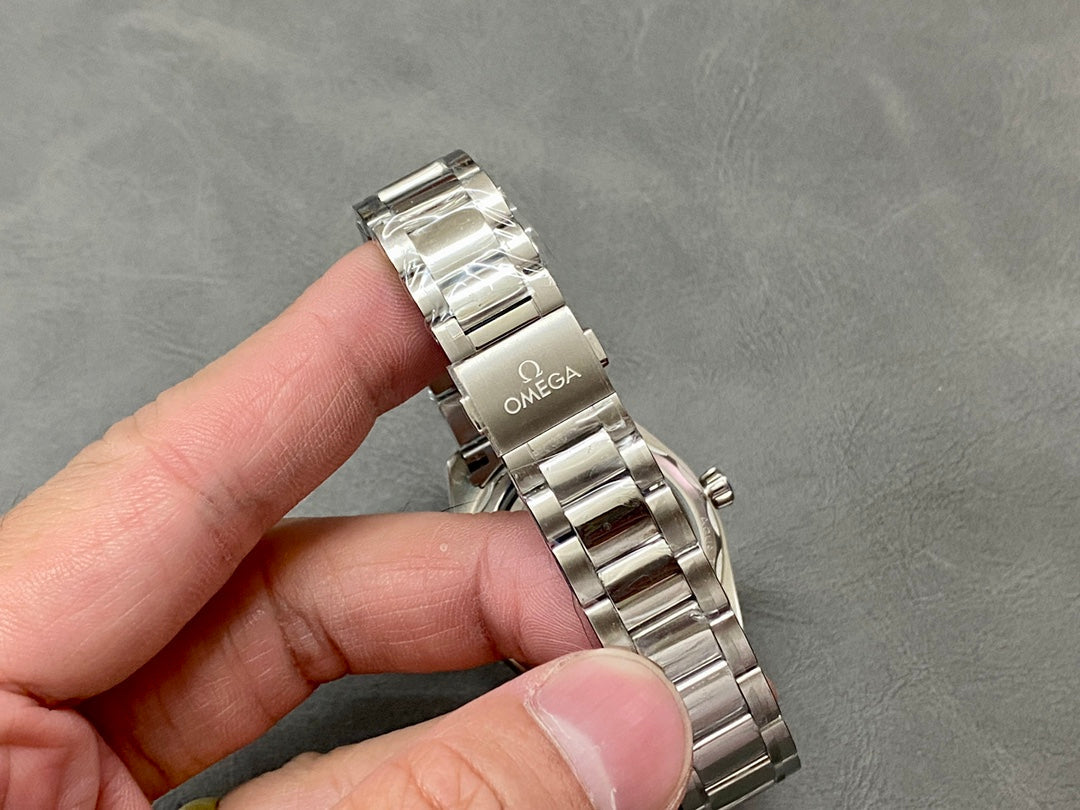 Omega Seamaster 34mm Diamond Beige Dial