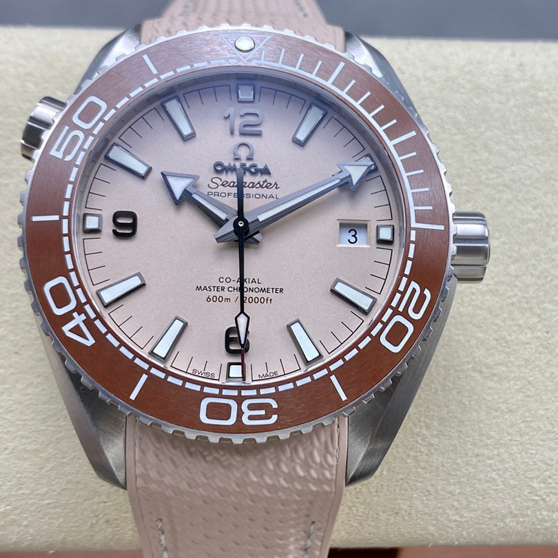 Omega Seamaster Planet Ocean 600M Co-Axial Master Chronometer Beige Strap