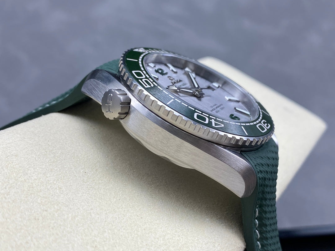 Omega Seamaster Planet Ocean 600M Co-Axial Master Chronometer Grey Dial Green Strap