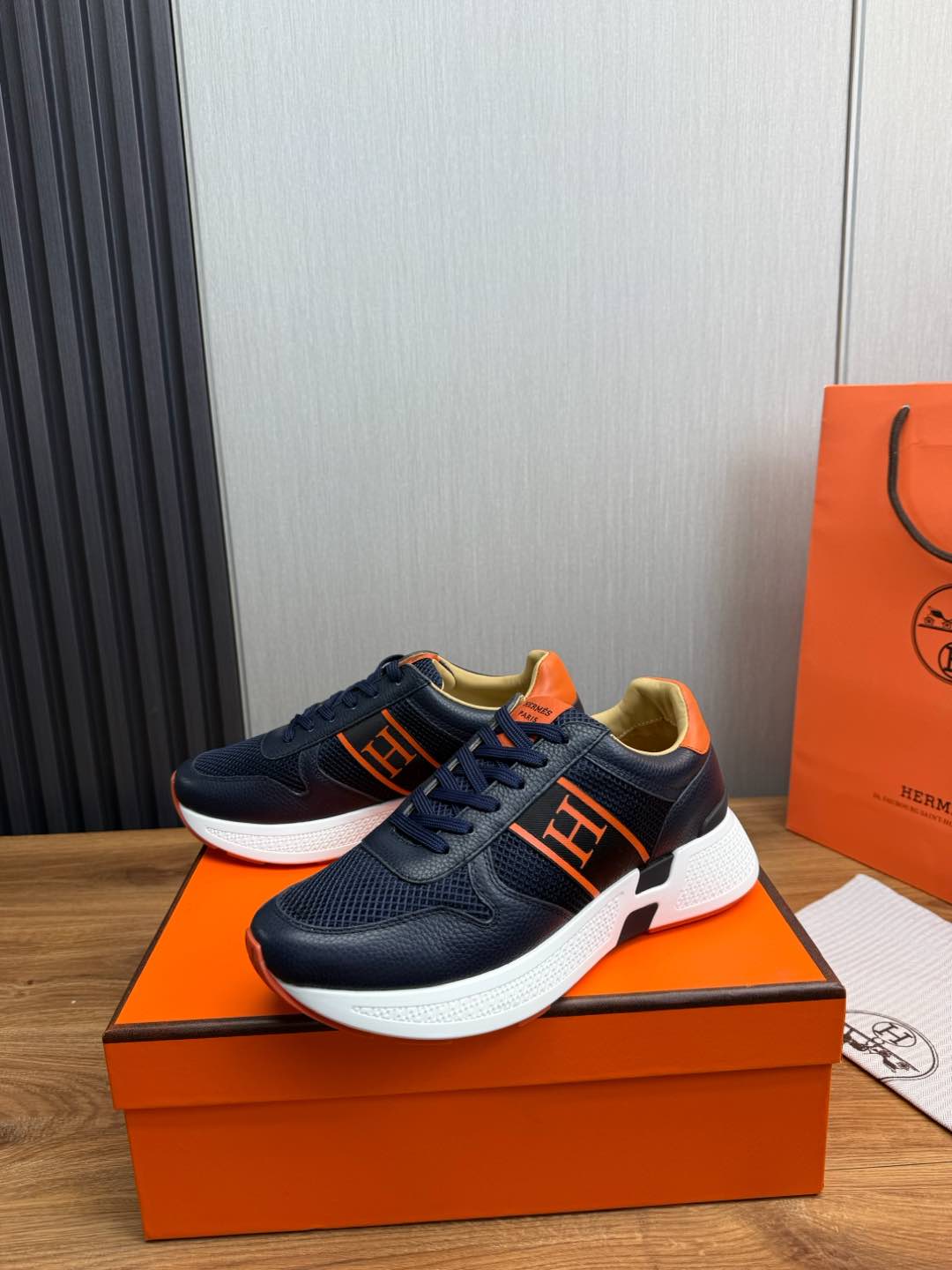 HM Men's Sneaker Navy Blue Mesh Cowhide 519228