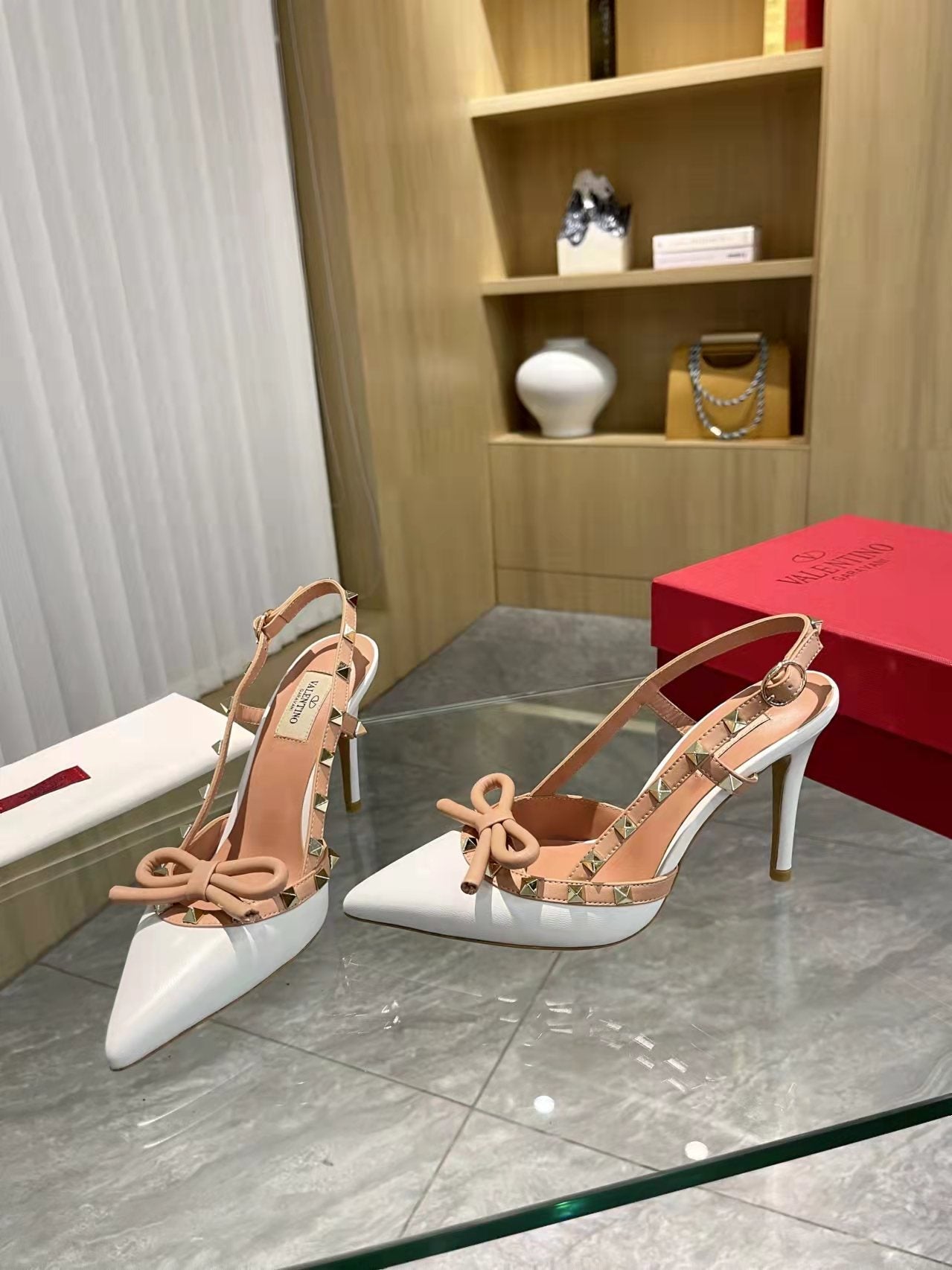 Valentino Rockstud Bow Slingback Pumps 95mm Sheepskin