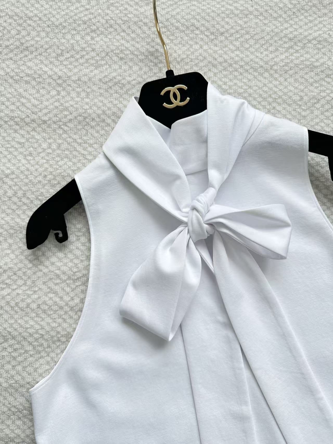 Chanel 2026 Bow Floral Vest White Cotton