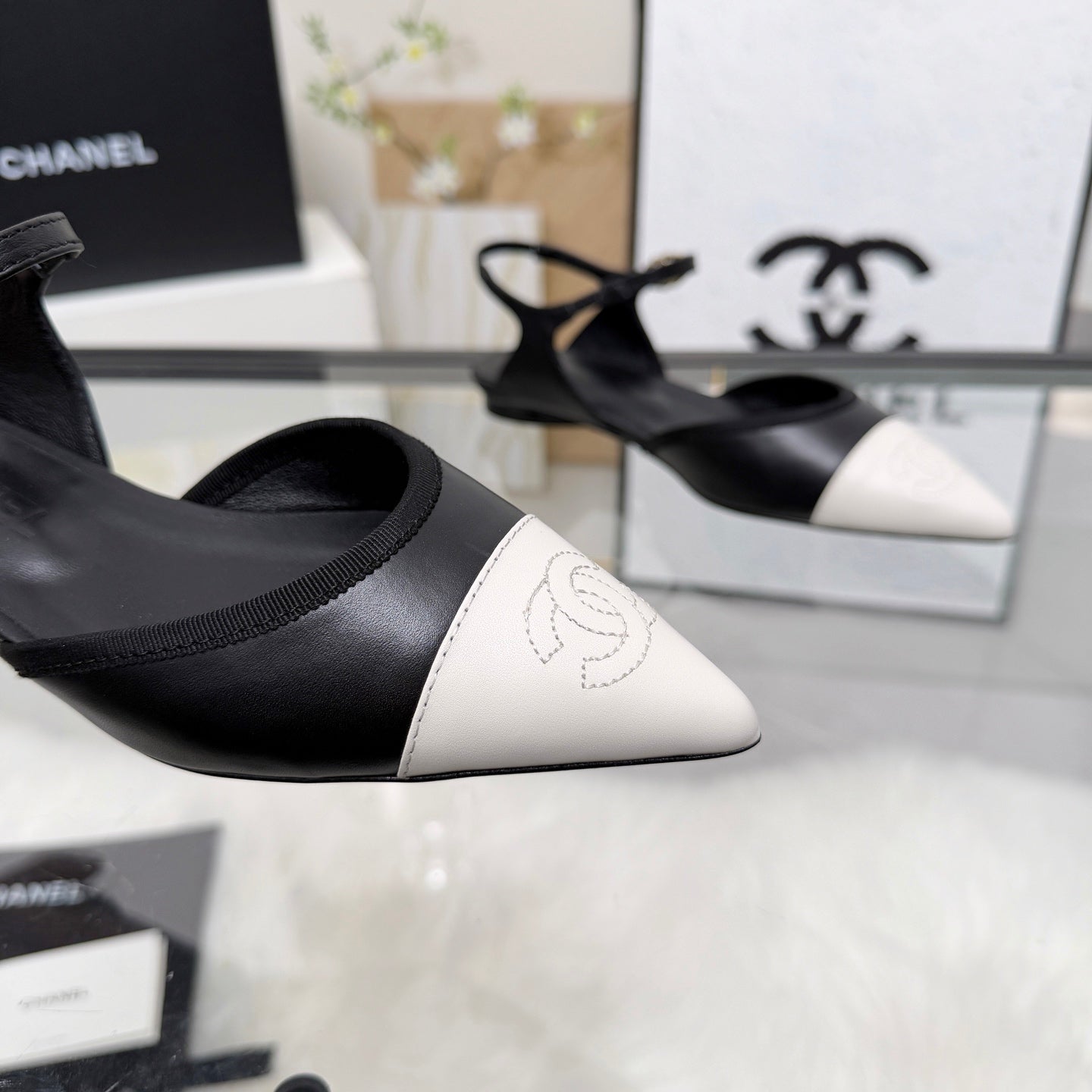 Chanel 2026 Slingback Black And White Iridescent Lambskin