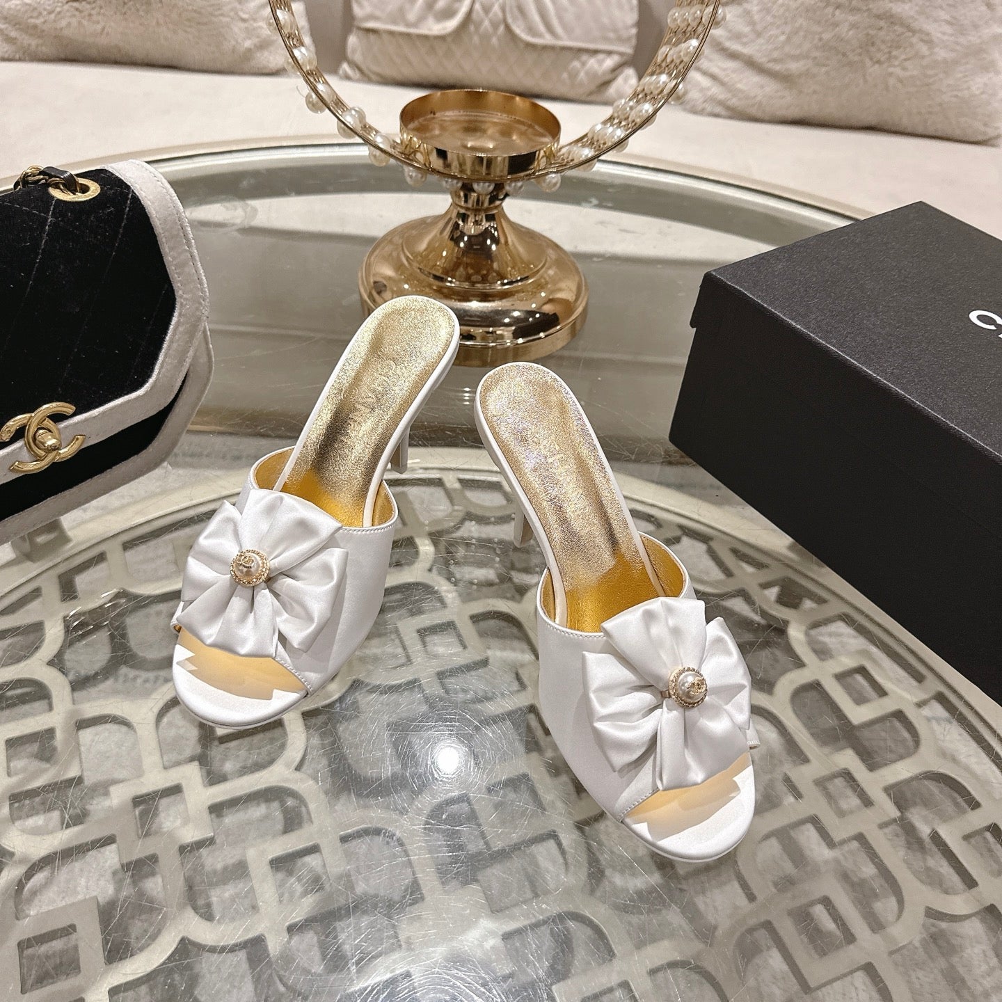 CC 26s Camellia High-Heeled Slippers Sheepskin