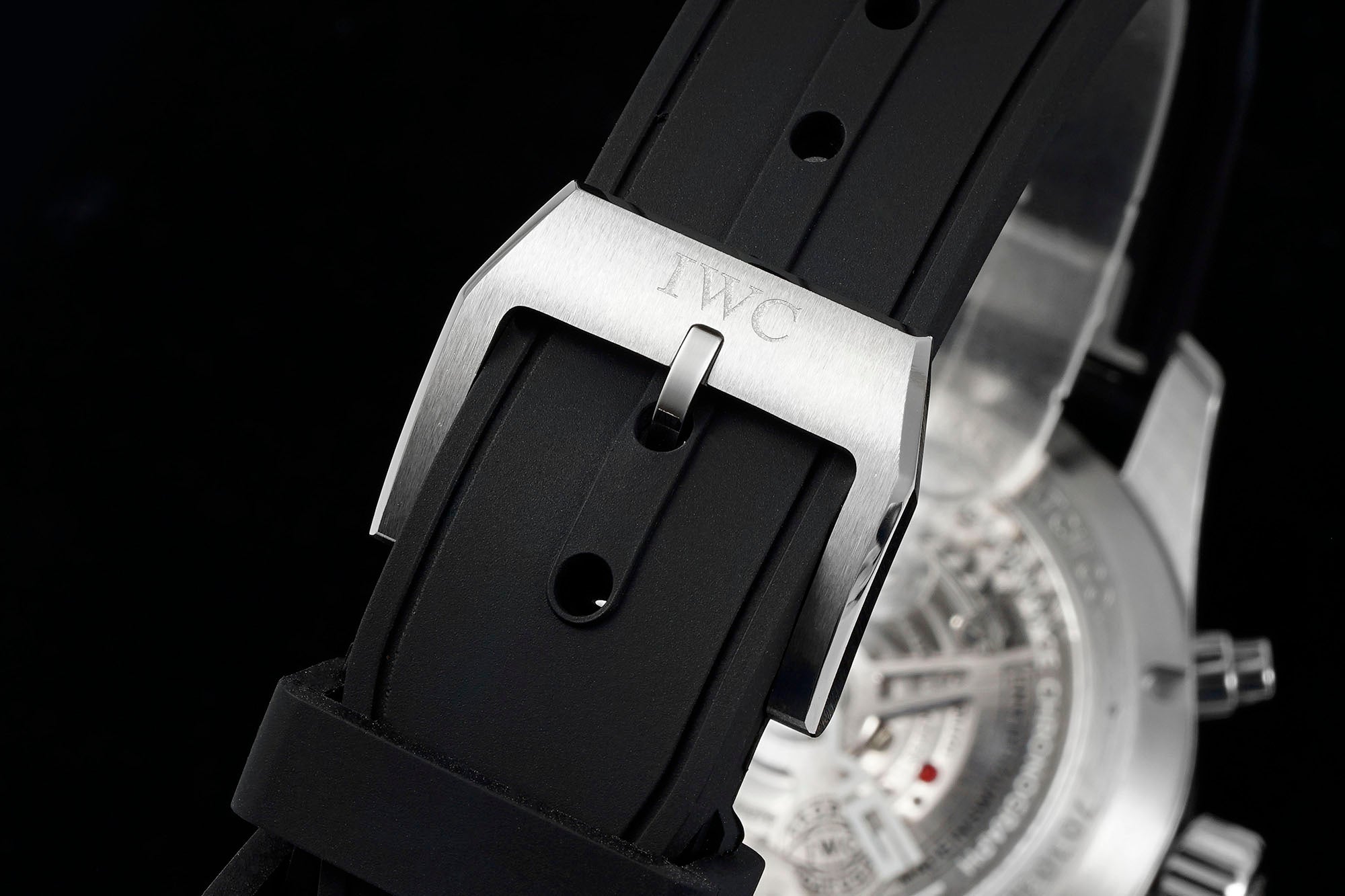 IWC Pilot 41mm Black Dial Steel Case Rubber Strap
