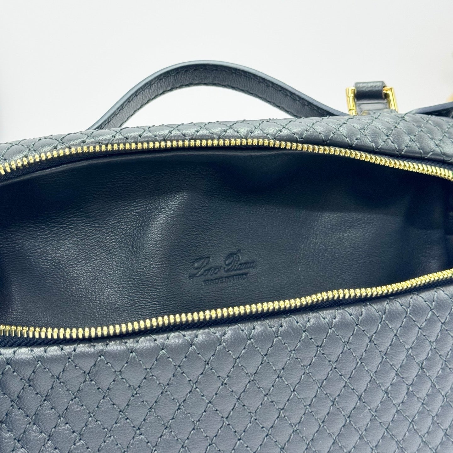 LP 2026 Extra Pocket L19 Blue Navy/Sun Gold Lambskin