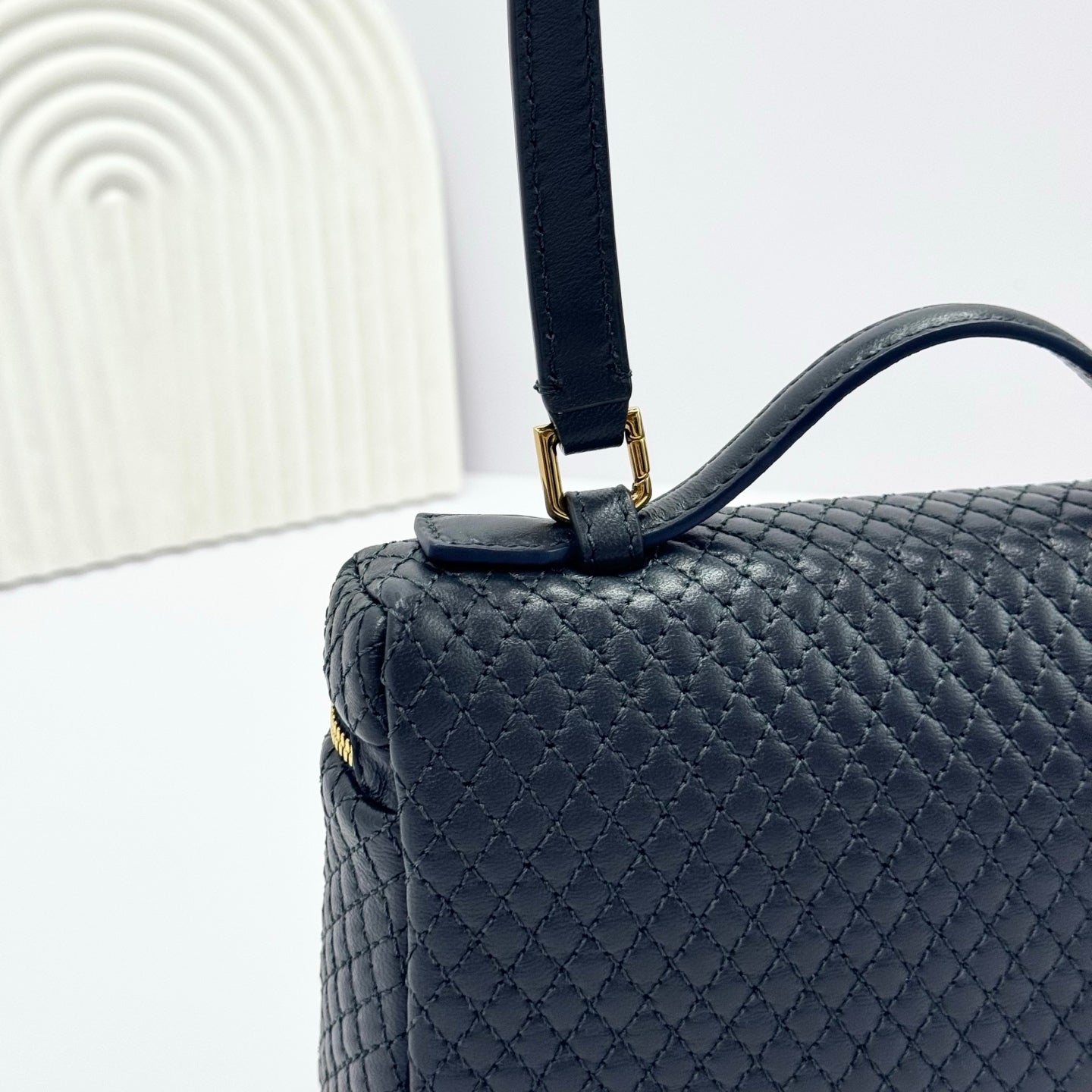 LP 2026 Extra Pocket L19 Blue Navy/Sun Gold Lambskin