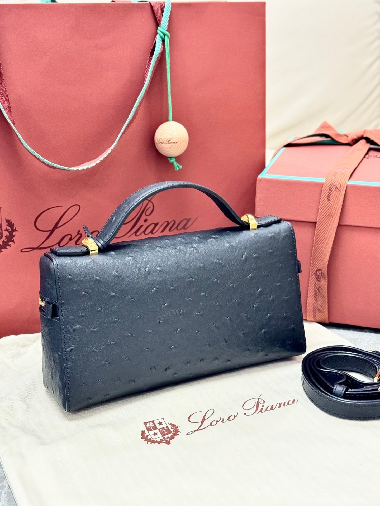 LP 2026 Extra Bag L23 Black Ostrich Leather With Gold Hardware