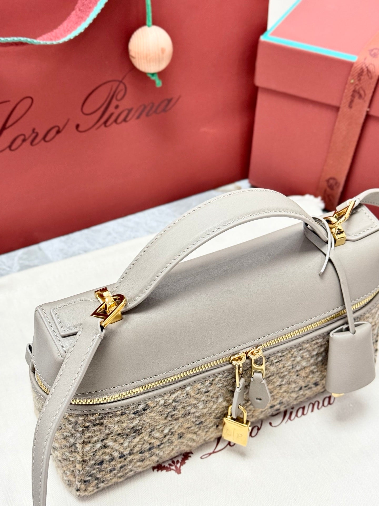 LP 2026 Extra Bag L23 Cream White mix Mild Brown Wool Leather