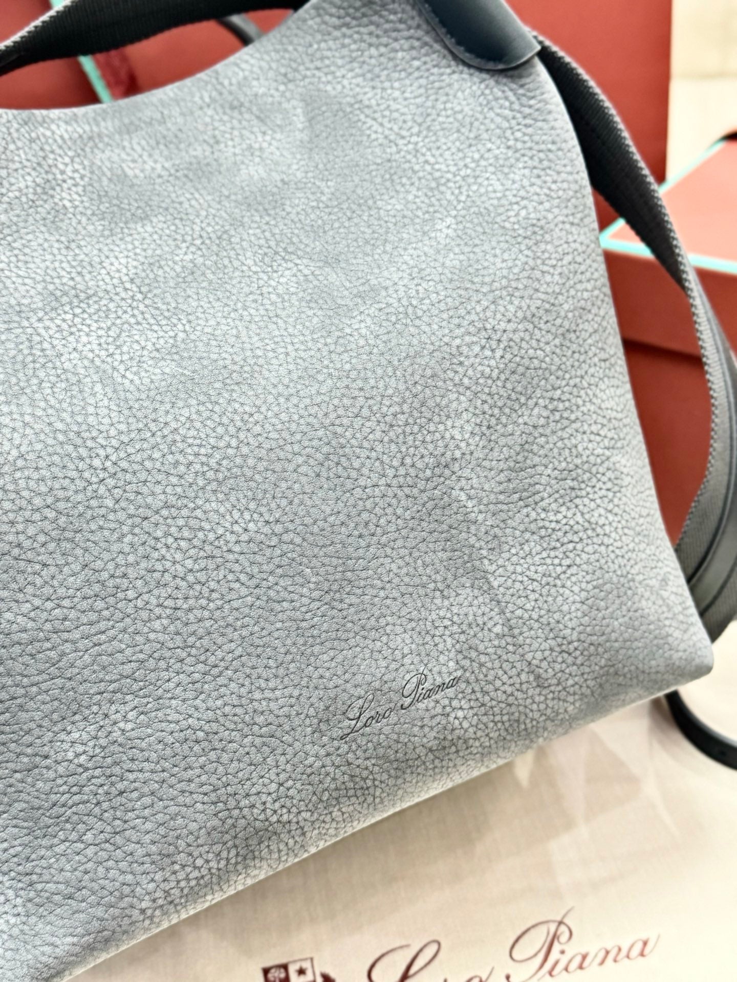 LP 2026 Bale Bucket Bag 36cm Blue-green Cowhide