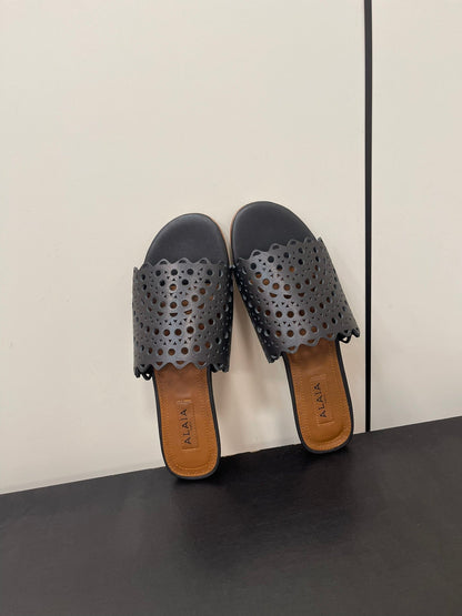 alaia mule black vienne lambskin