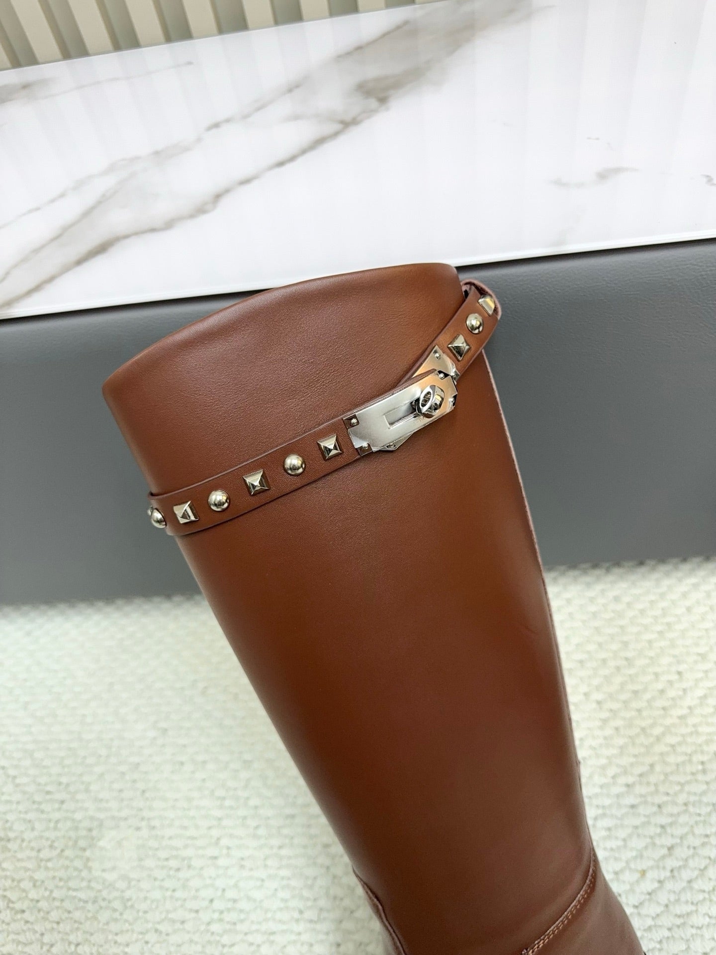 HM 25ss Kelly Buckle Riding Boots Brown Cowhide 576125
