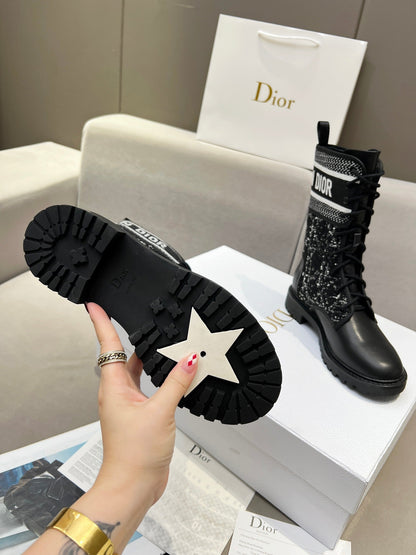CD D-Major Ankle Boot In Black Mix White Tweed And Lambskin  107725