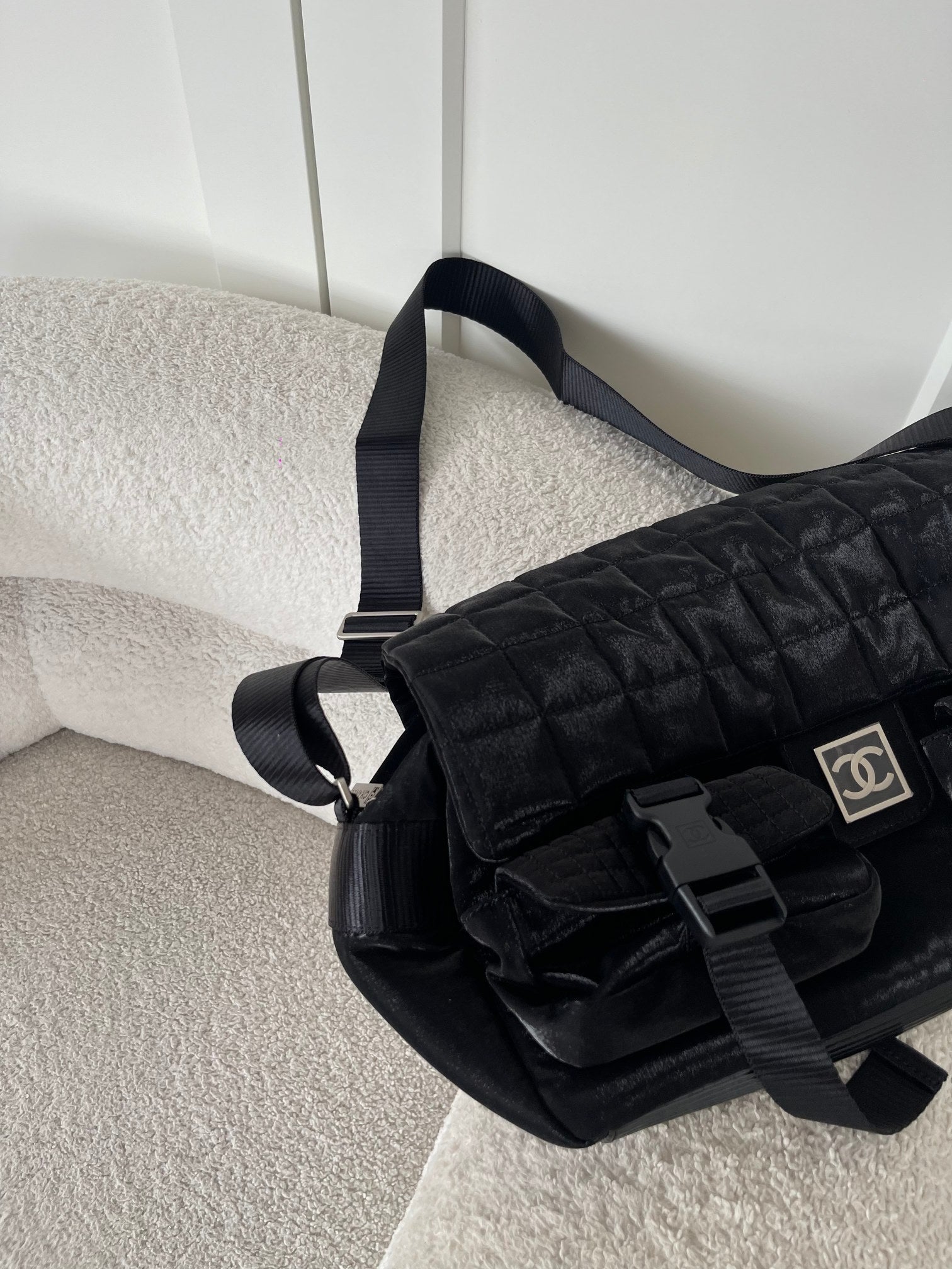 Chanel 2026 Vintage Sport Dynamite Bag 37cm Black Nylon Fabric