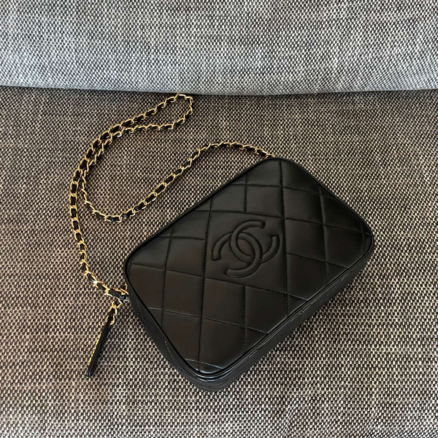 Chanel 2026 Quilted CC Diamond Camera Bag 23cm Black Calfskin