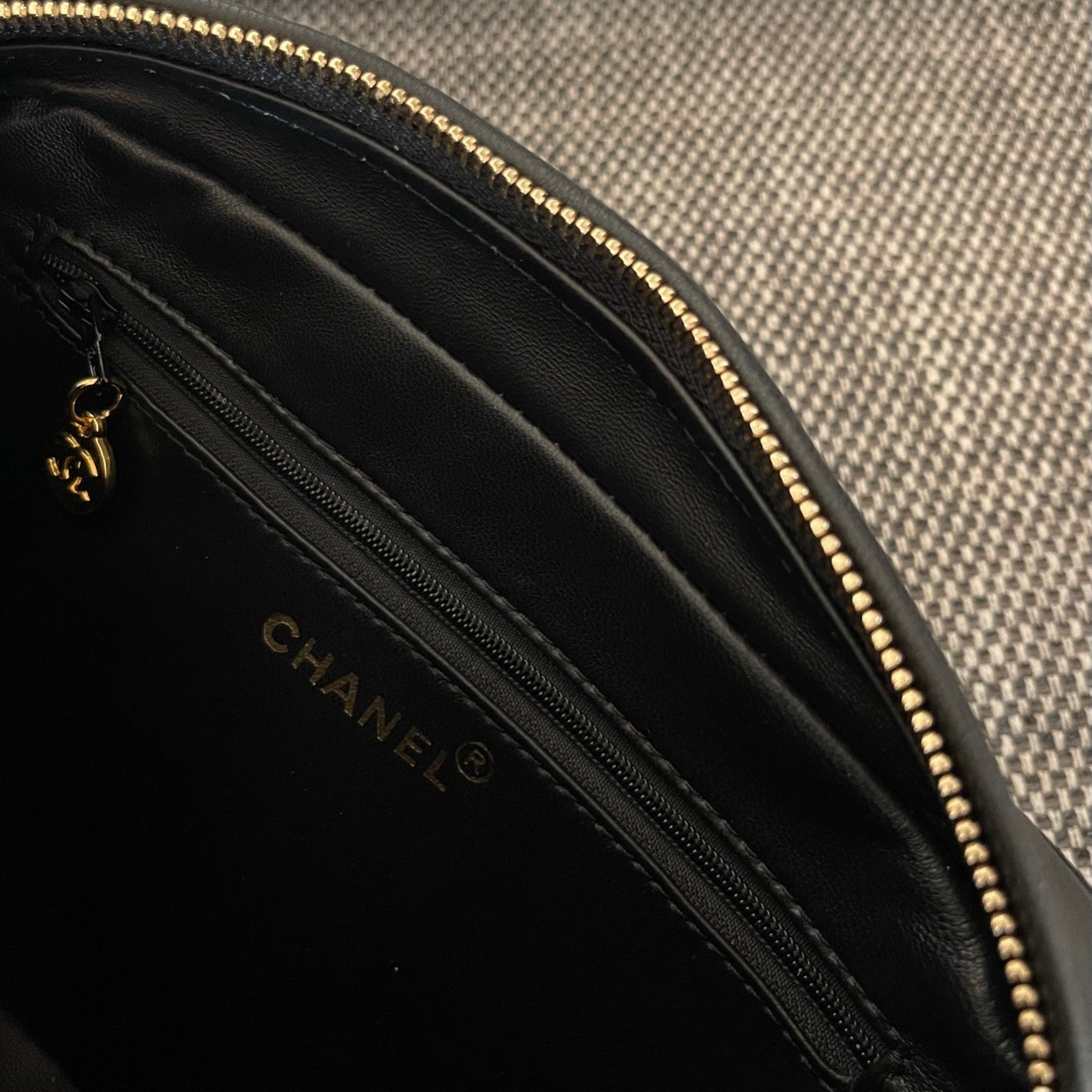Chanel 2026 Quilted CC Diamond Camera Bag 23cm Black Calfskin