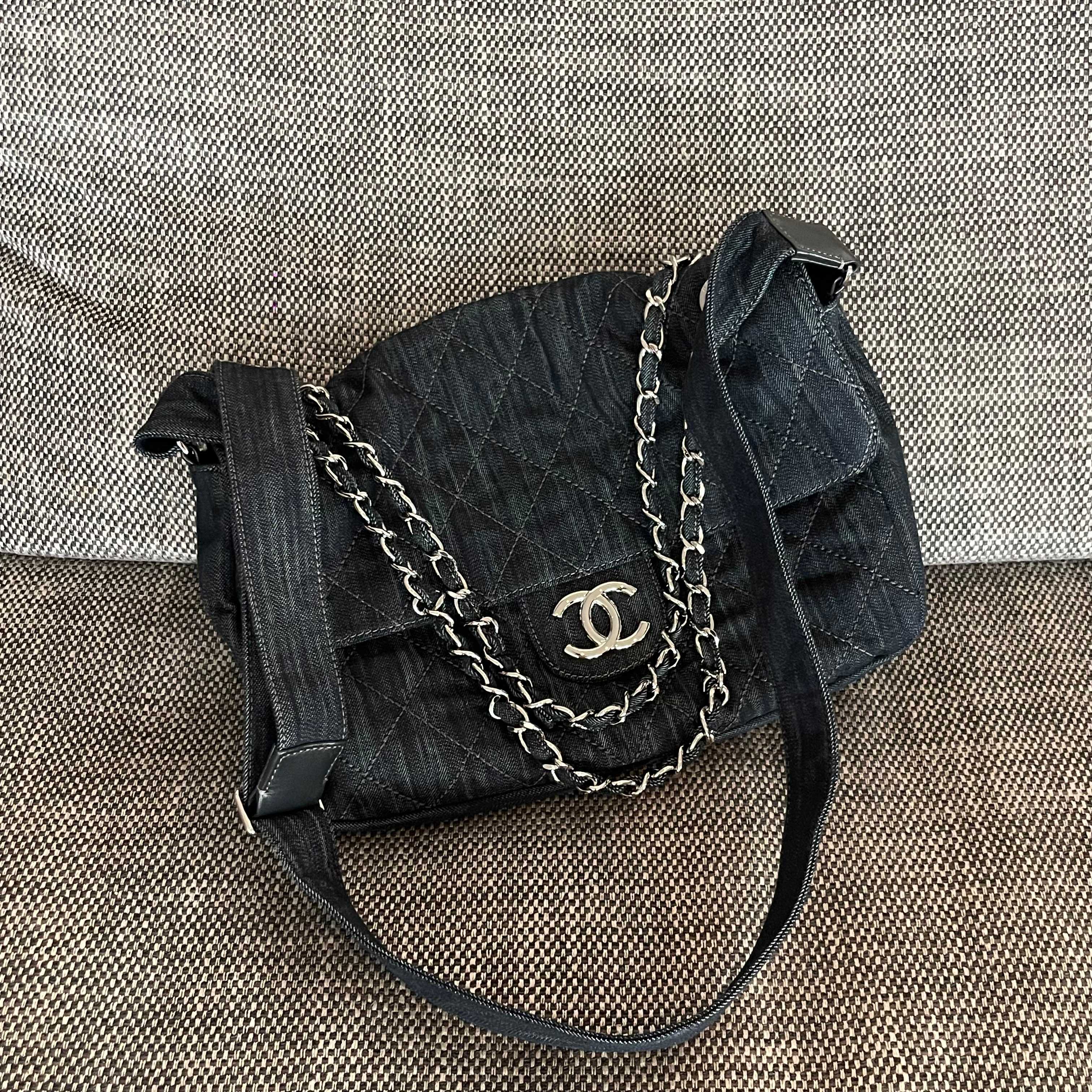 Chanel 2026 Stretch Spirit Messenger Bag Black Denim