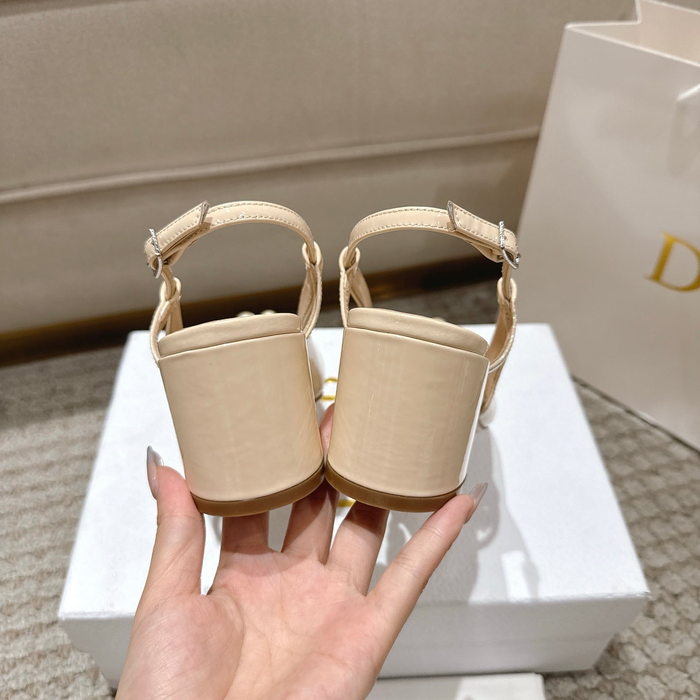 CD 25 slingback beige pearls patent leather 396118