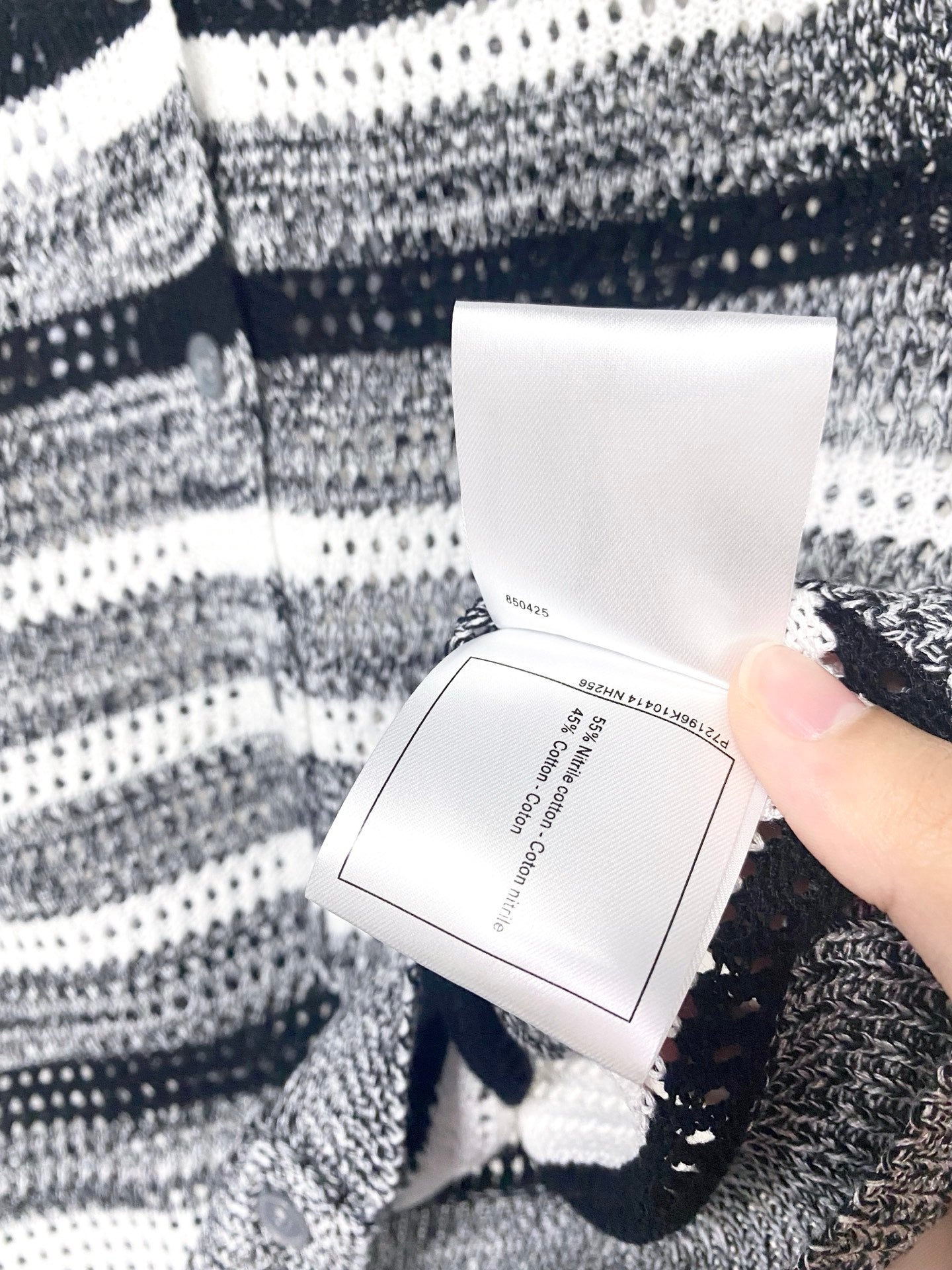 Chanel 2026 Strips Knit Button-Up Vets Grey Cotton 405725
