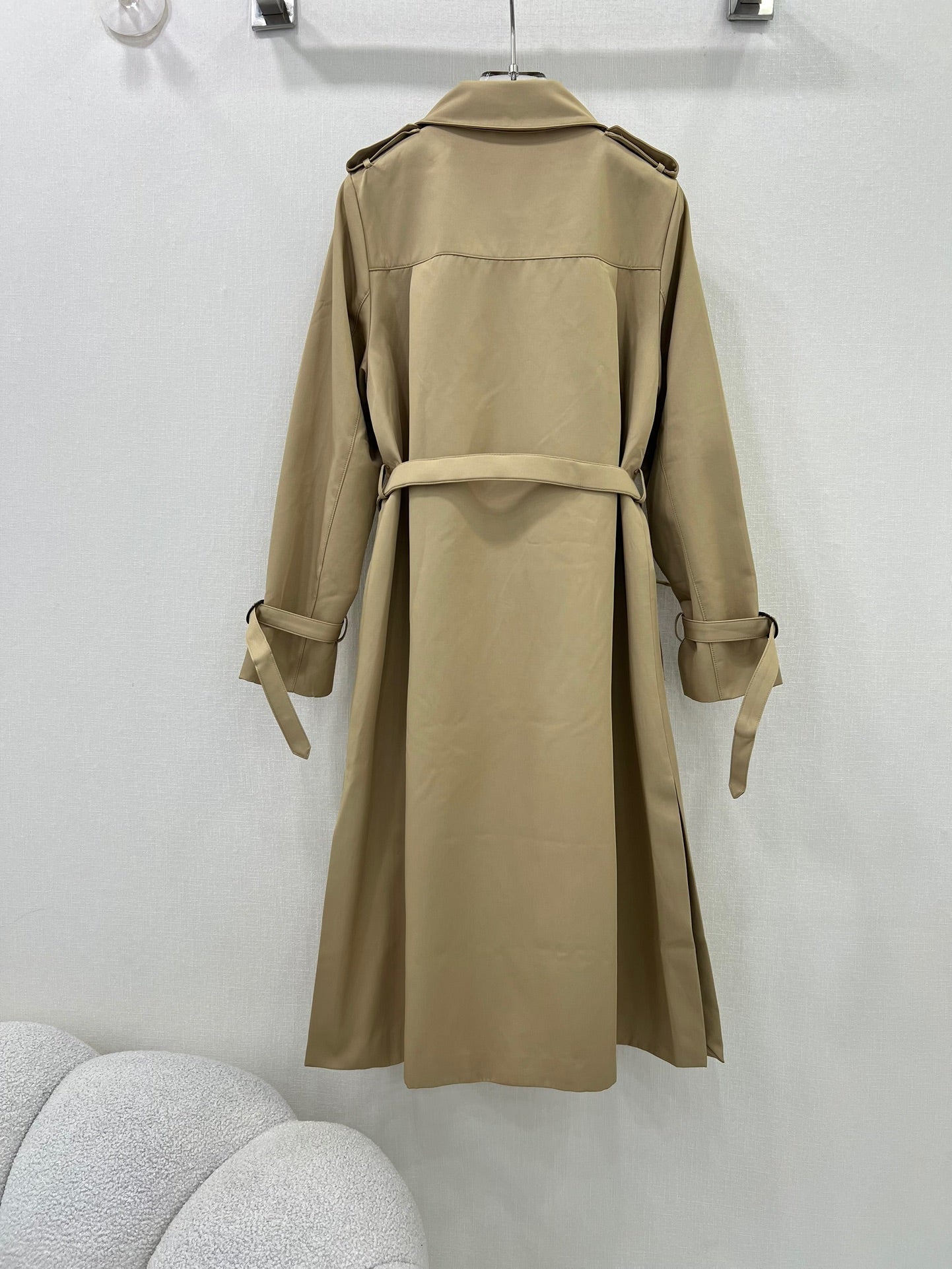 Fendi 25 Lace-up Trench Coat Beige Cotton