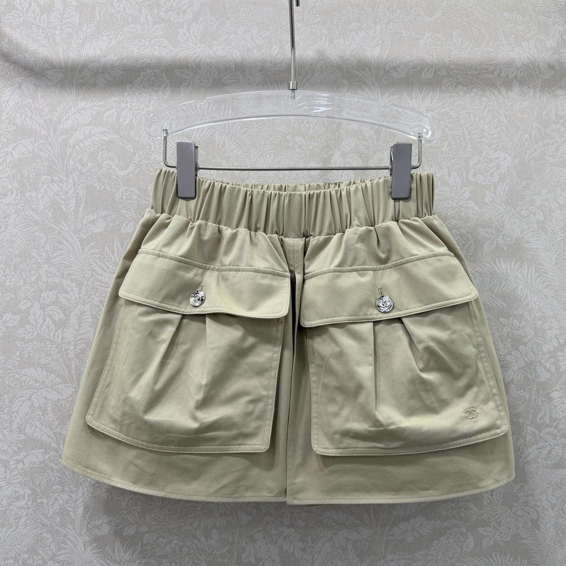 Chanel 2026 Large Pocket Cargo Shorts Skirt Khaki Cotton 359637