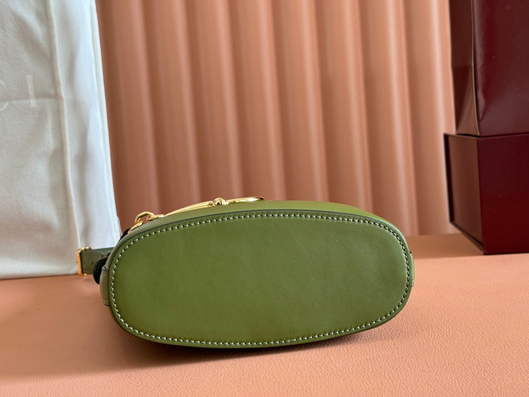 Gucci 73 Mini Bucket Bag Green Smooth Leather 244430