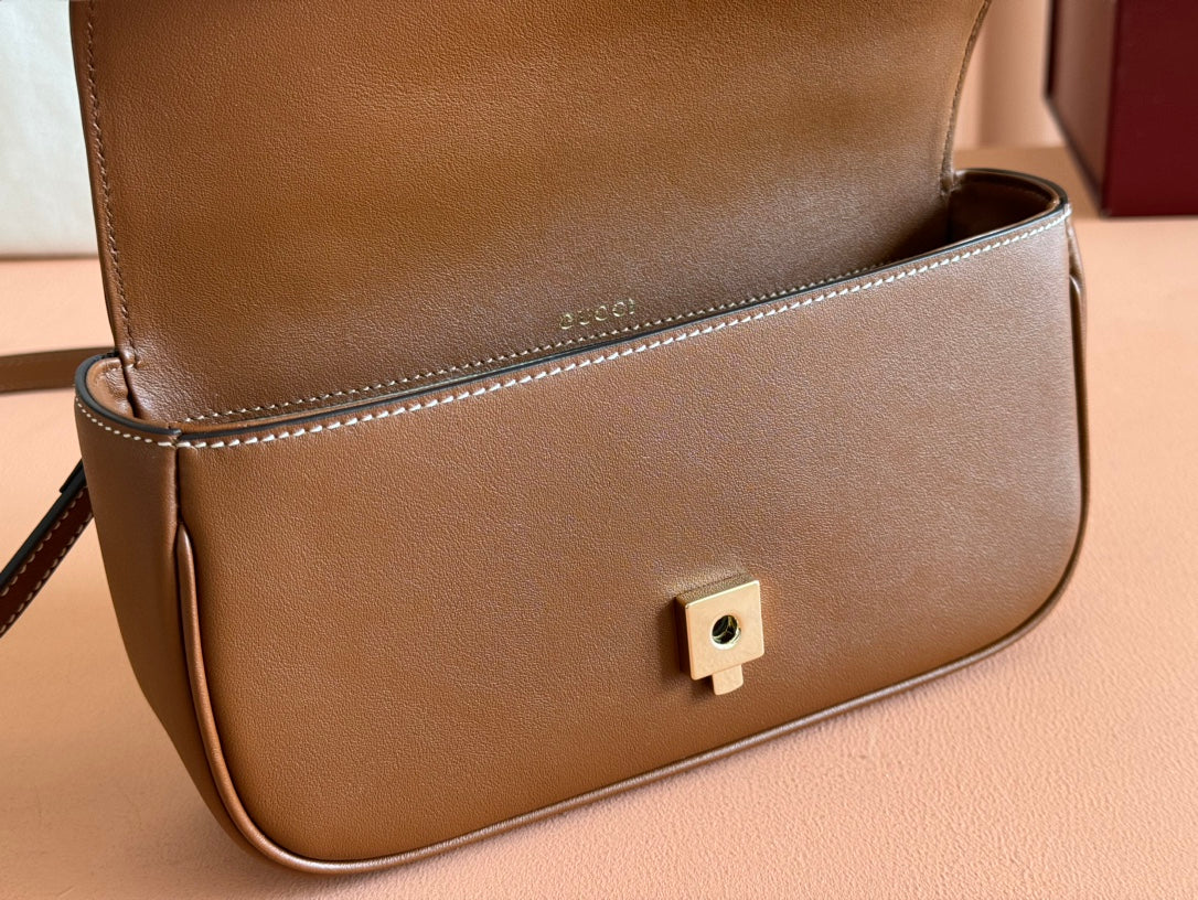 Gucci Horsebit 1995 Bag Brown Calfskin