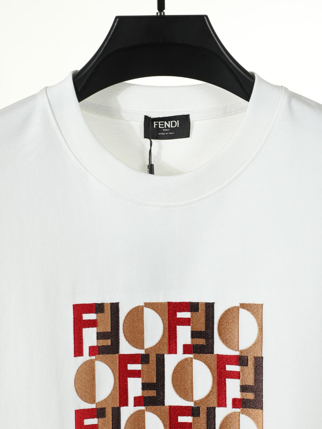 Fendi 2026 Men's 3D Embroidered T-shirt Cotton 797333