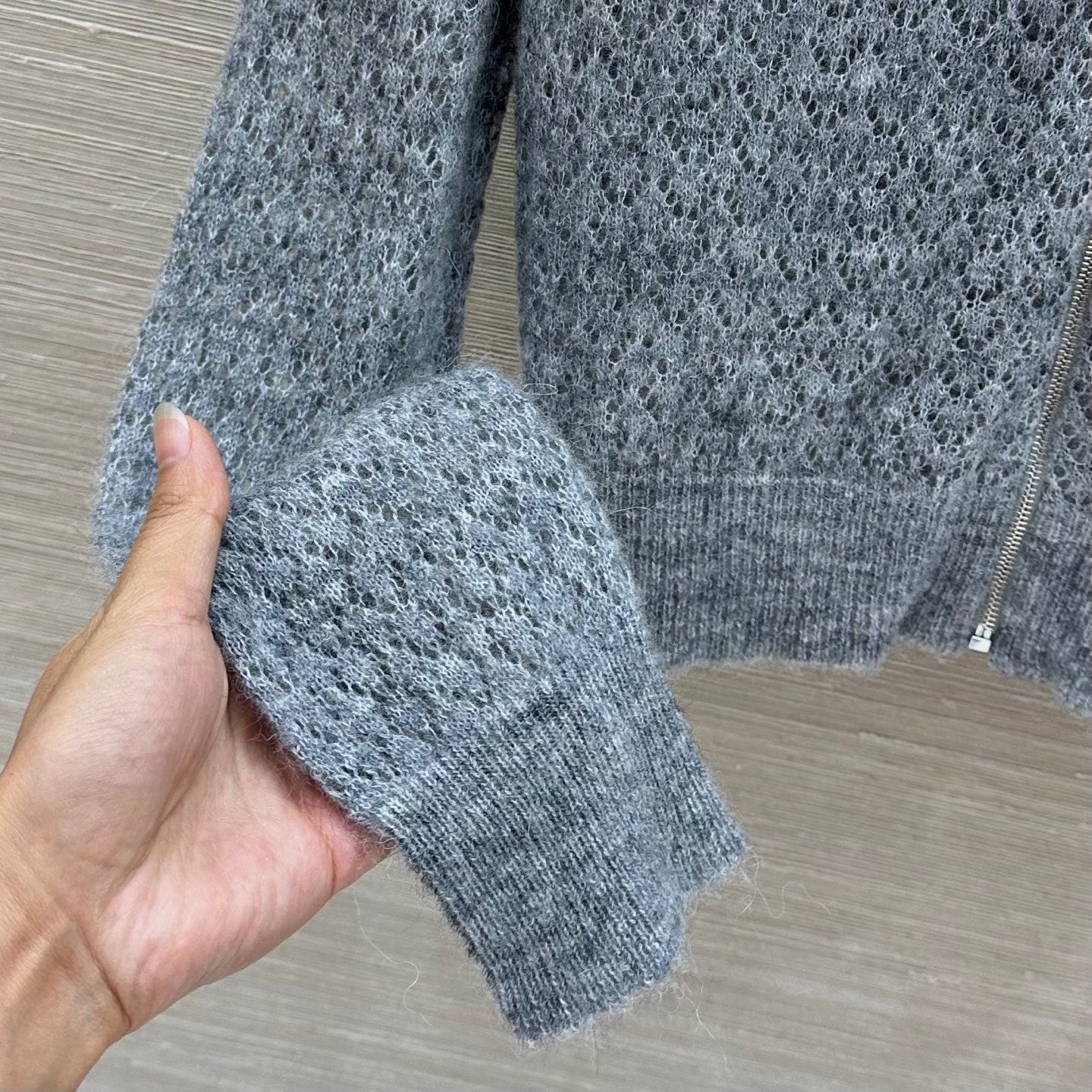 Miumiu 2026 Lace-trimmed Collared Knit Cardigan Grey Wool 837496