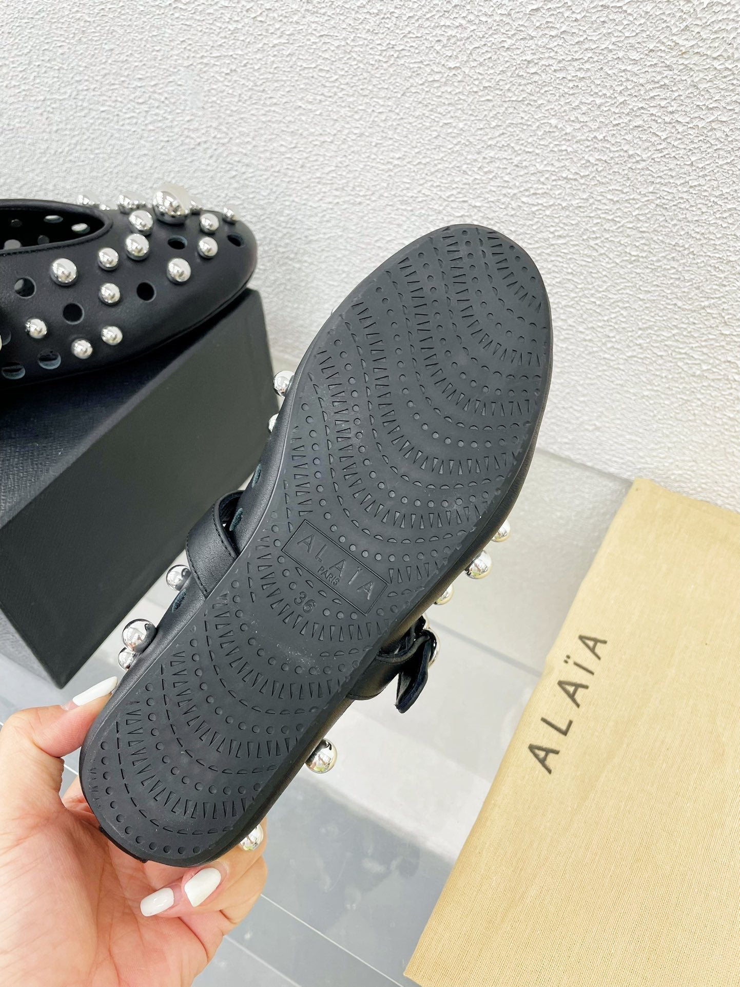 Alaila Ballet Flats In Black Lambskin Beaded  897246