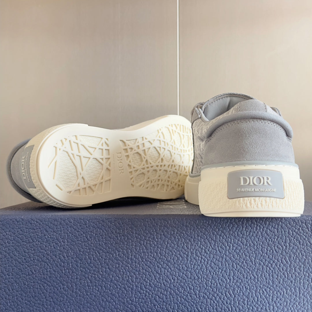 CD B33 Sneaker 40mm Grey White Monogram Suede