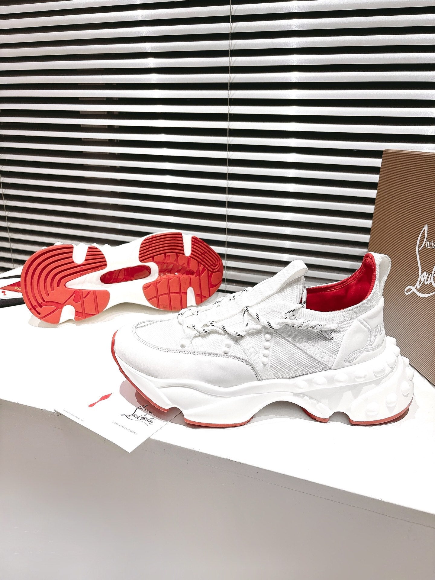 CL 25 Trailnrun Sneaker White Calfskin Mesh 323170
