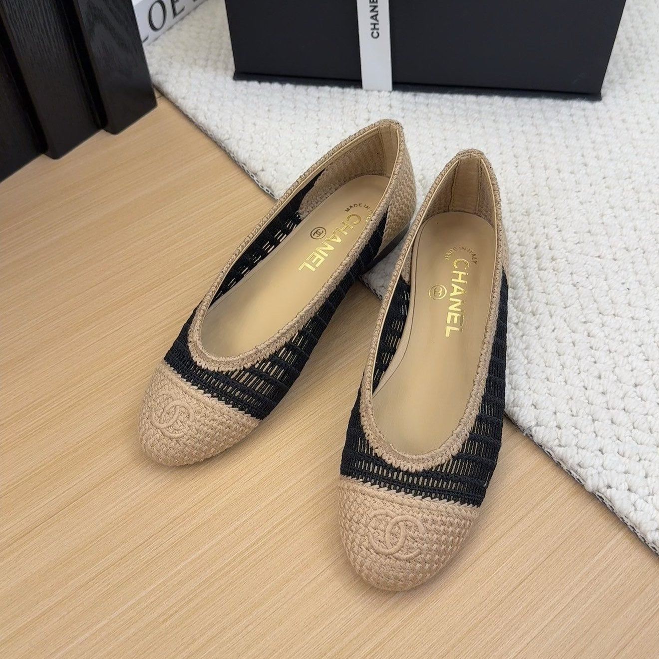 CC 25 Ballet Flat Raffia