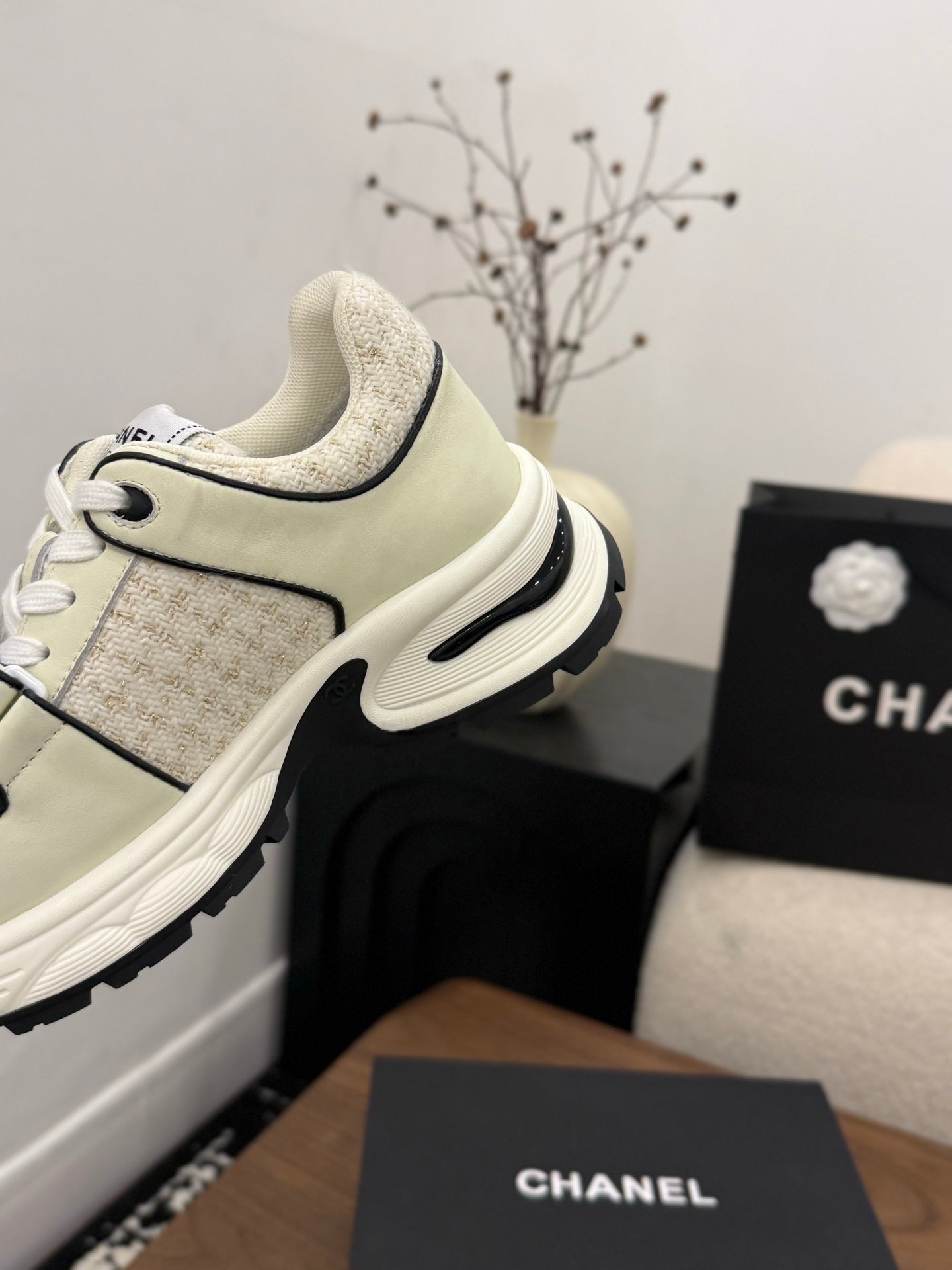 CC 26s Casual Sneaker Cream Tweed Leather 183603