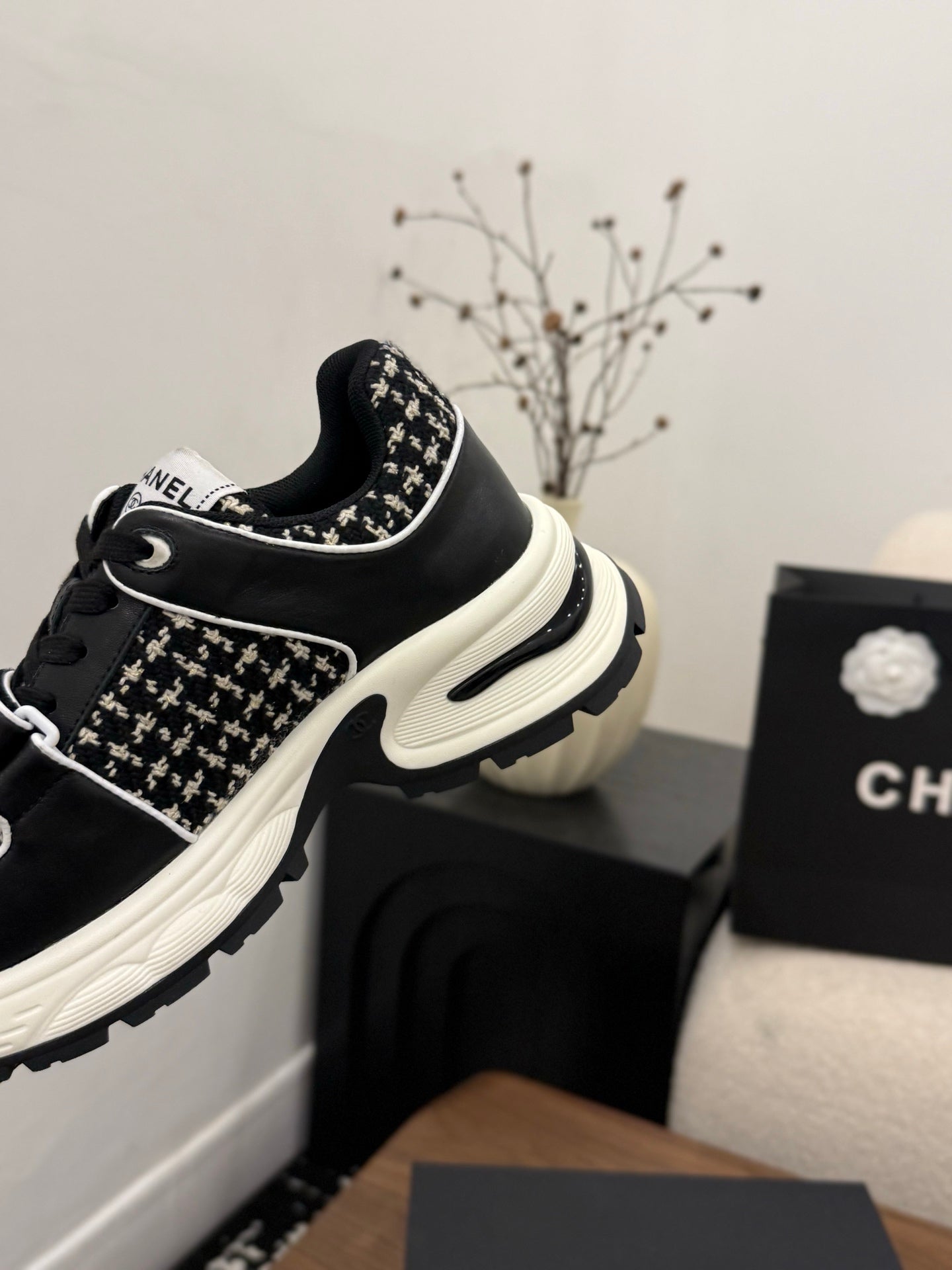 CC 26s Casual Sneaker Black White Tweed Leather 183604